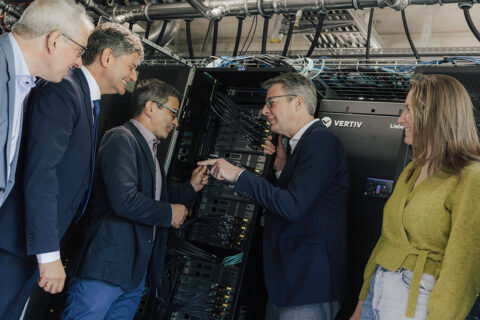 Towards entry "Bavaria’s Science Minister visits new GPU Cluster “Helma” at FAU"